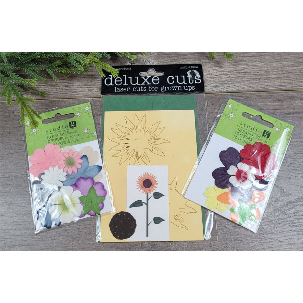 Studio G Scrapbooking Arts Crafts Paper Flowers & Deluxe Laser Cut Flower NWT